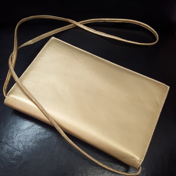 Neiman Marcus Italy Leather Clutch - Picture 4 of 8